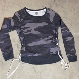 Camo, side lace up crew neck